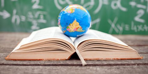 Які стенди варто мати у кабінеті географії